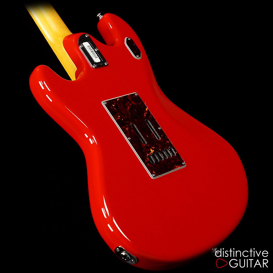  photo Ernie Ball Sting Ray Chili Red DG2827 10_zpsowzuvyg4.jpg