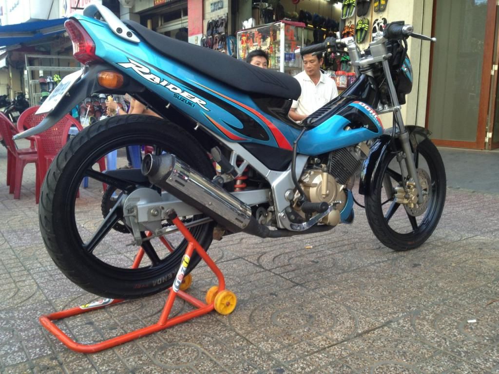 Những chiếc xe Underbone chất lừ từ Suzuki - 32