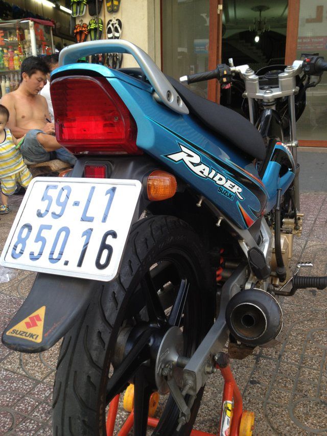 Những chiếc xe Underbone chất lừ từ Suzuki