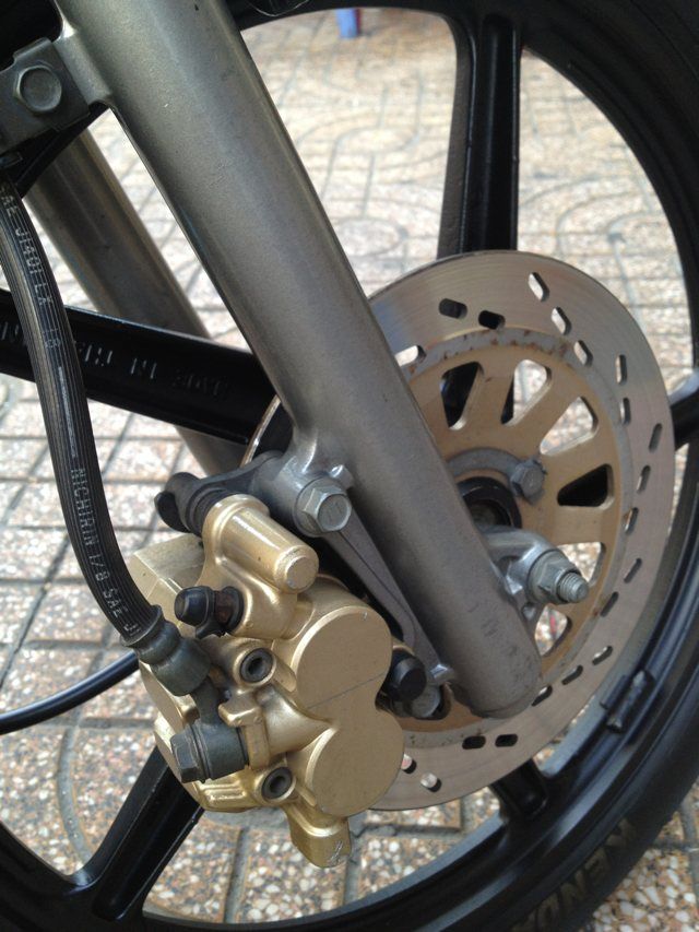 Những chiếc xe Underbone chất lừ từ Suzuki - 10