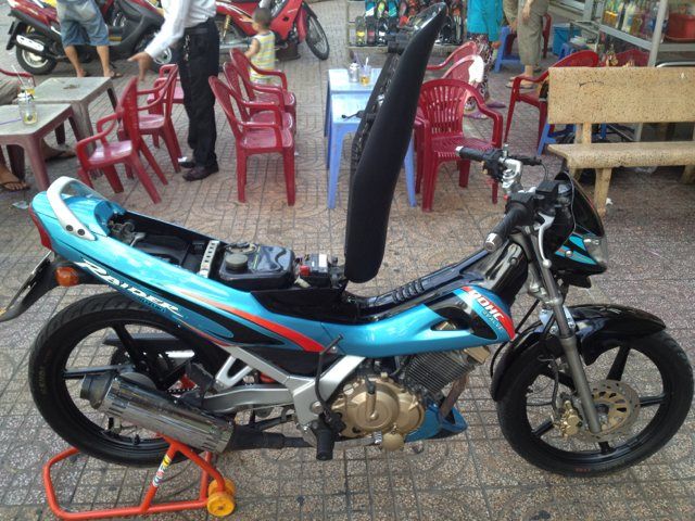 Những chiếc xe Underbone chất lừ từ Suzuki - 27