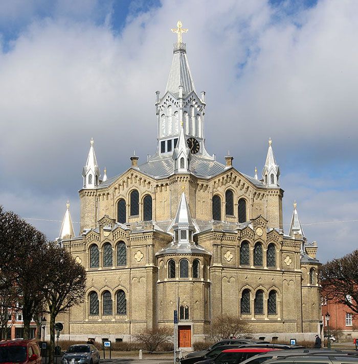 photo Paulikyrkan_Malmouml_mars_2015_zpsj7eoaydi.jpg