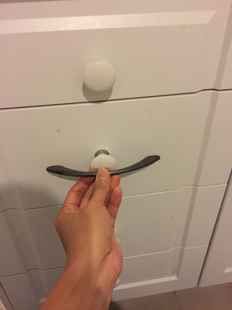 Filling door handle holes PropertyChat